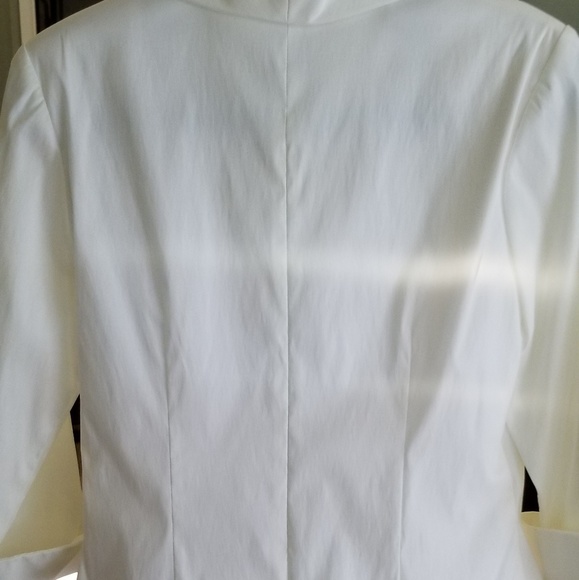 White blouse formal - Picture 4 of 5